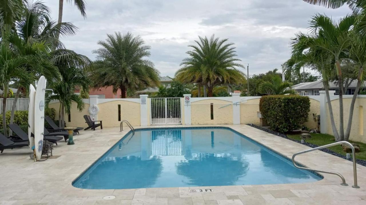 Capri Inn & Apartments Лейк-Ворт Екстер'єр фото
