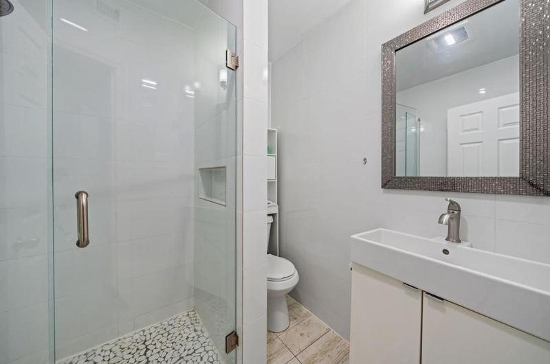 Capri Inn & Apartments Лейк-Ворт Екстер'єр фото